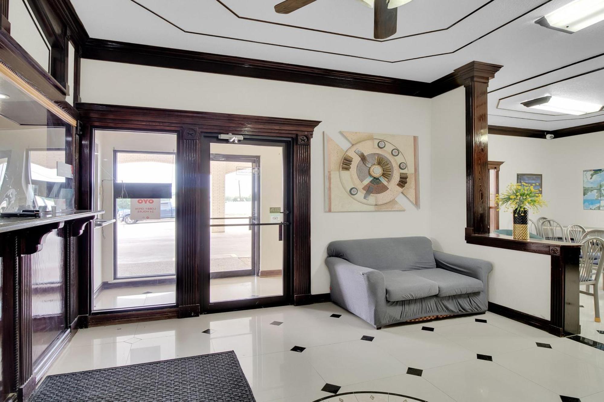 Three Rivers Executive Inn & Suites By Oyo מראה חיצוני תמונה