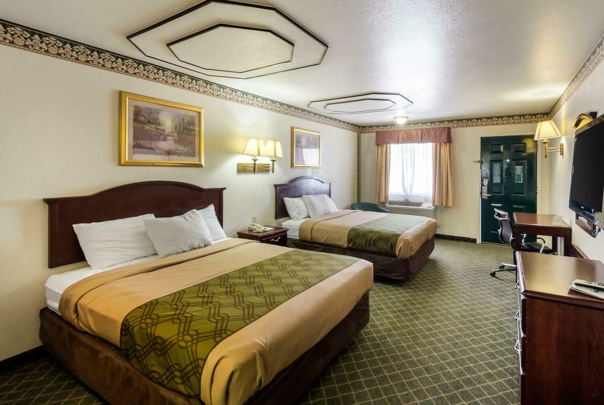 Three Rivers Executive Inn & Suites By Oyo מראה חיצוני תמונה